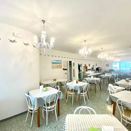 Amalfi & Dependance Hotel Lignano Sabbiadoro