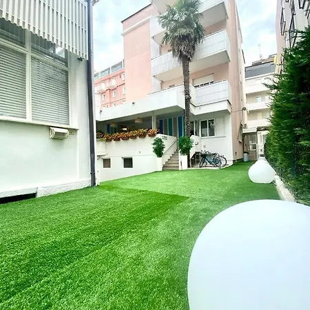 Hotel Amalfi & Dependance *